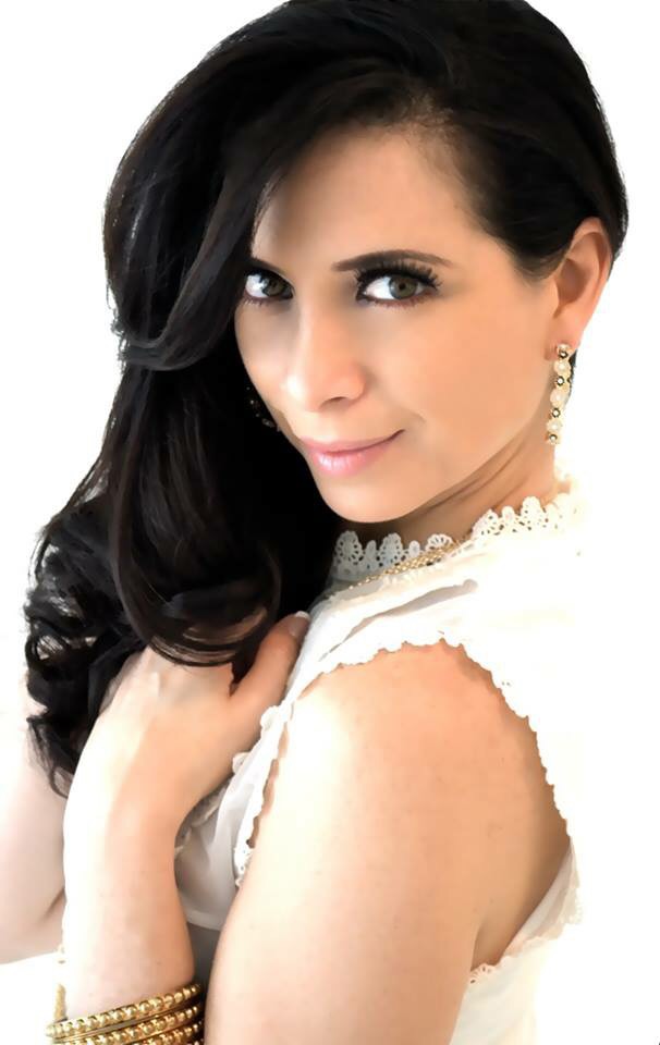 Bienvenidos al blog de la actriz peruana Roxana Peña. Aqui podran ver fotos, videos y noticias de la actriz. - image3
